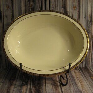 MINTON BONE CHINA ST. JAMES RIMMED OVAL VEGETABLE SERVING BOWL